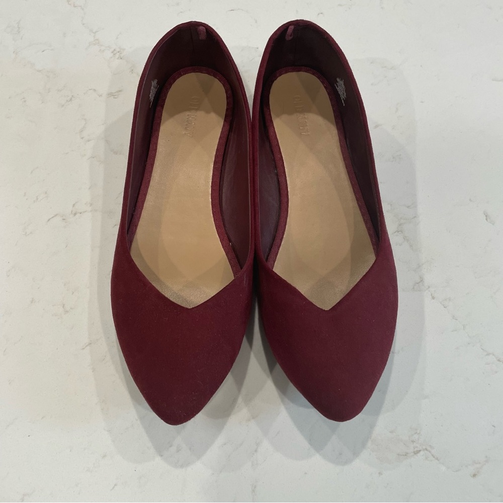 Old Navy faux suede flats